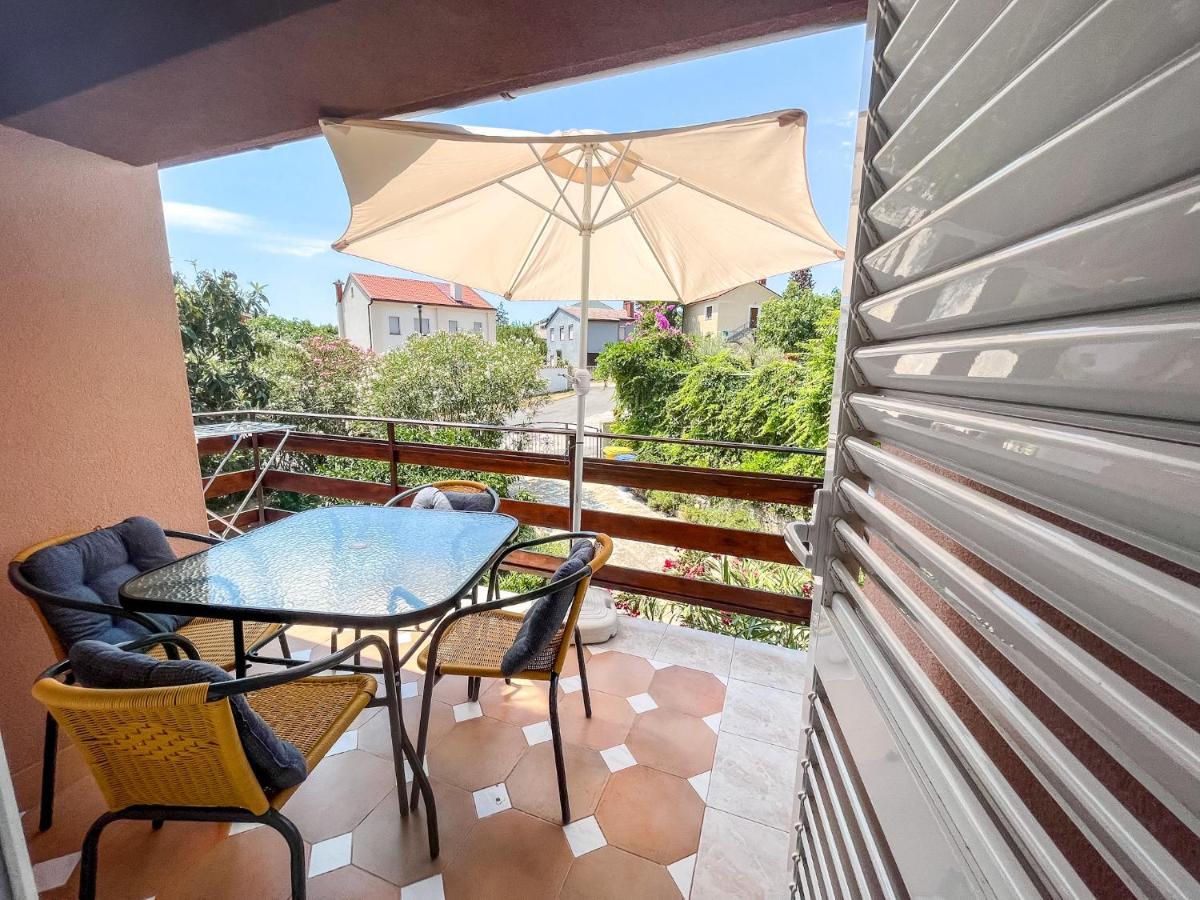Apartment Lidija บานโจเล ภายนอก รูปภาพ